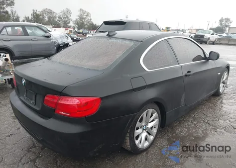 2011 BMW 328I z USA, uszkodzony, nr VIN WBAKE5C53BE573864